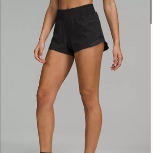 Lululemon hotty hot shorts
